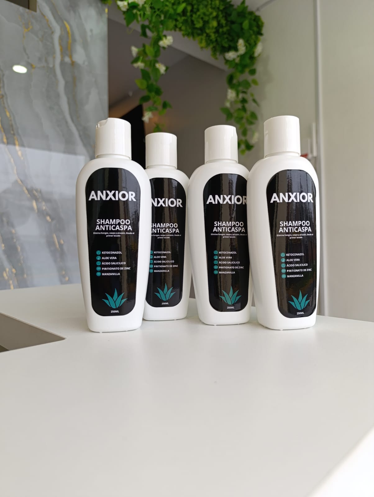 Shampoo Anti Caspa Premium ANXIOR – Mas masajeador de cuero cabelludo gratis